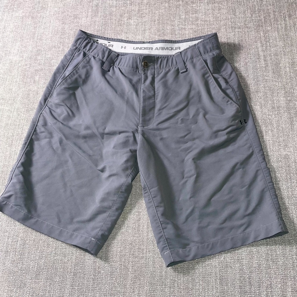 Under Armour Heatgear Golf Shorts Mens 34 Charcoal Gray Loose Fit Performance